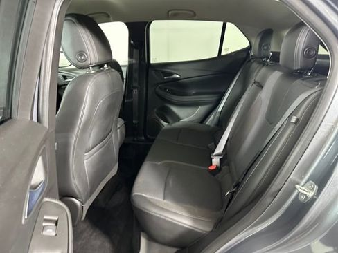 Used 2021 Buick Encore GX Select image 25