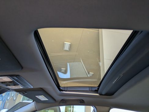 Used 2020 Honda Civic EX image 19