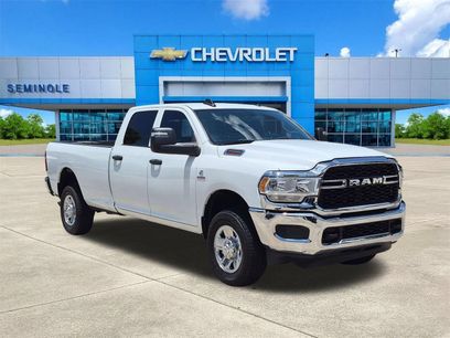 Used 2024 RAM 2500 Tradesman w/ Chrome Appearance Group