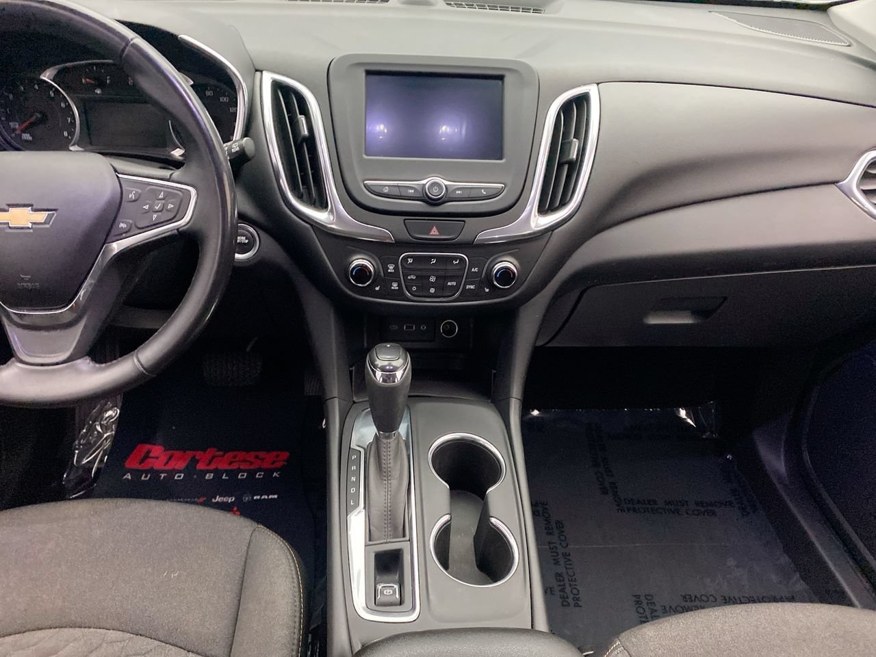 Used 2020 Chevrolet Equinox LT w/ Driver Convenience Package FWD image 20