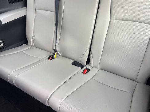 New 2026 Toyota Grand Highlander XLE image 17