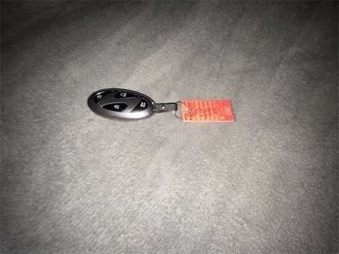 Used 2025 Hyundai Elantra Sport image 28