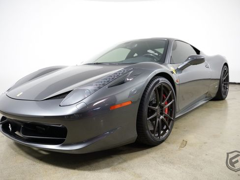 Used 2010 Ferrari 458 Italia Coupe RWD image 4
