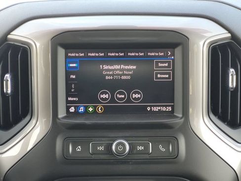 Used 2020 Chevrolet Silverado 1500 Custom w/ Custom Value Package RWD image 16
