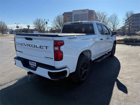 Used 2024 Chevrolet Silverado 1500 Custom w/ Turbomax Blackout Package image 8