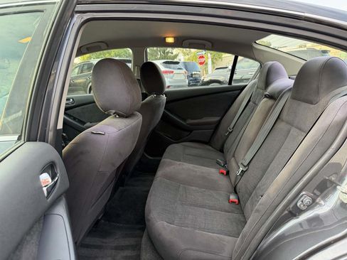 Used 2012 Nissan Altima 2.5 S w/ 20th Anniversary Pkg FWD image 12