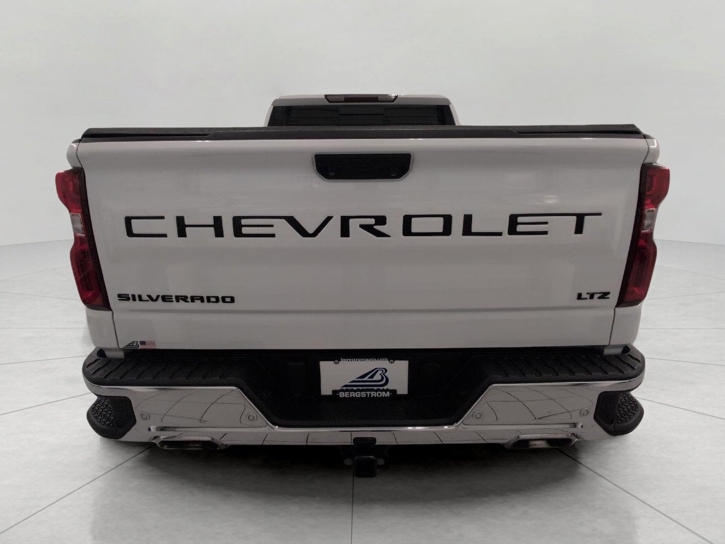 Used 2023 Chevrolet Silverado 1500 LTZ AWD/4WD image 24