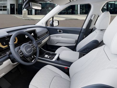 New 2026 Kia Carnival EX image 18