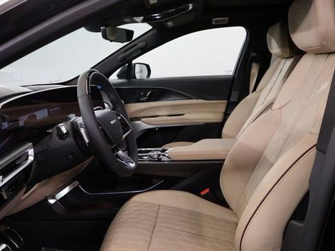 New 2026 Cadillac Lyriq V image 10