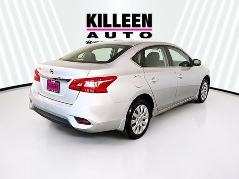 Used 2018 Nissan Sentra S FWD image 7