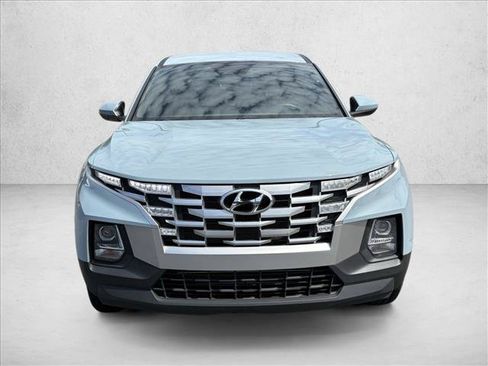 Used 2022 Hyundai Santa Cruz SE FWD image 2