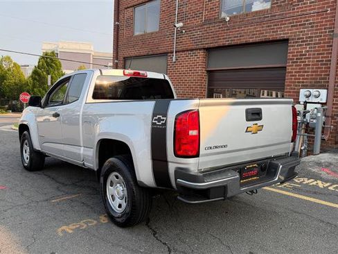 Used 2019 Chevrolet Colorado W/T RWD image 10