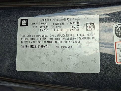 Used 2018 Chevrolet Camaro SS image 28