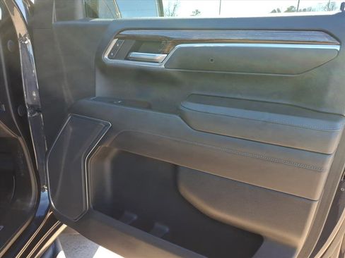 Used 2022 GMC Sierra 1500 Elevation image 12