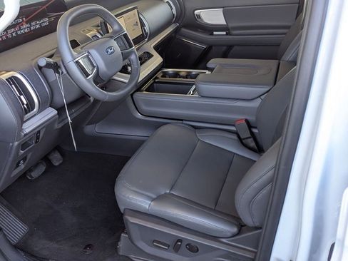 New 2026 Ford Expedition Max Active image 4