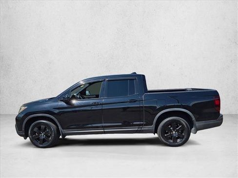 Certified 2017 Honda Ridgeline Black Edition image 9