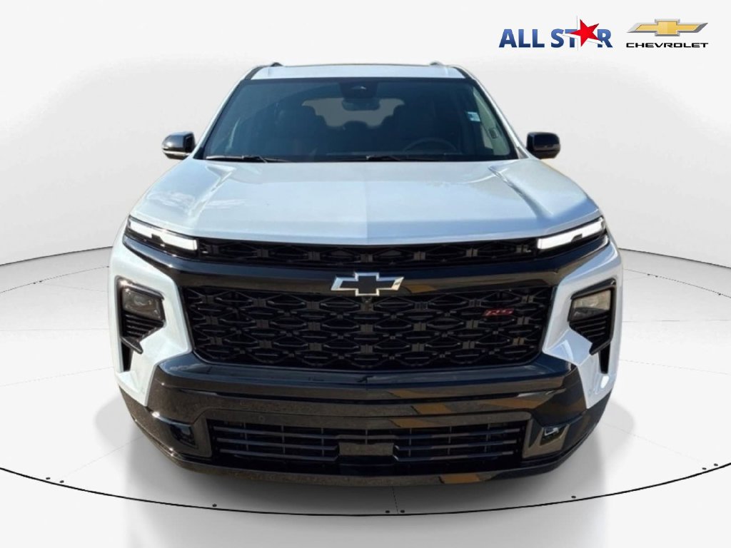 New 2027 Chevrolet Traverse RS w/ LPO, Floor Liner Package FWD image 2