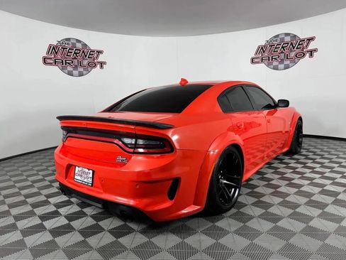 Used 2020 Dodge Charger Scat Pack RWD image 7
