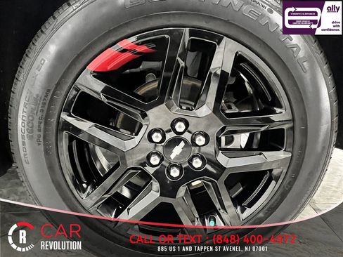 Used 2020 Chevrolet Traverse Premier w/ Redline Edition AWD/4WD image 13