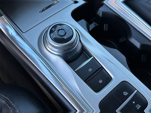 Used 2023 Ford Explorer Limited w/ Limited Technology Package image 28