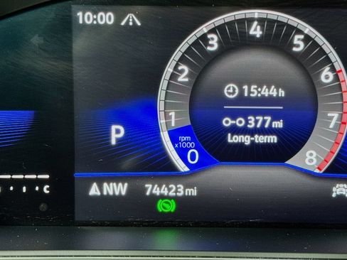 Used 2022 Volkswagen Tiguan SE AWD/4WD image 21