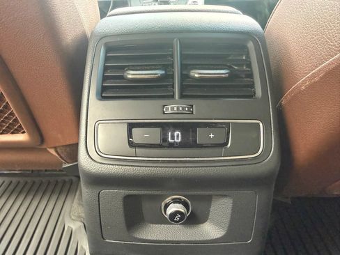 Used 2017 Audi A4 2.0T Premium w/ Audi MMI Navigation Plus AWD/4WD image 37
