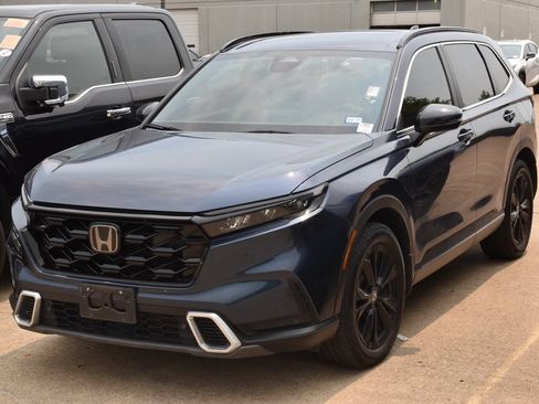 Used 2024 Honda CR-V Sport Touring image 2