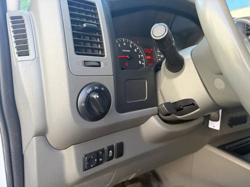 Used 2020 Nissan NV 1500 SV RWD image 13