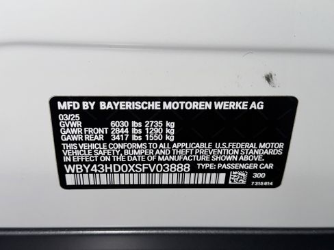 Certified 2025 BMW i4 xDrive40i w/ Parking Assistance Package image 38