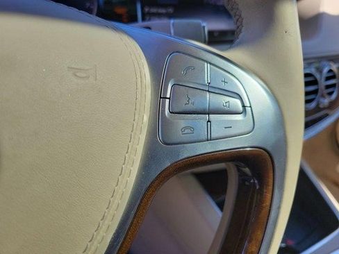 Used 2015 Mercedes-Benz S 550 Sedan w/ Premium 1 Package image 23