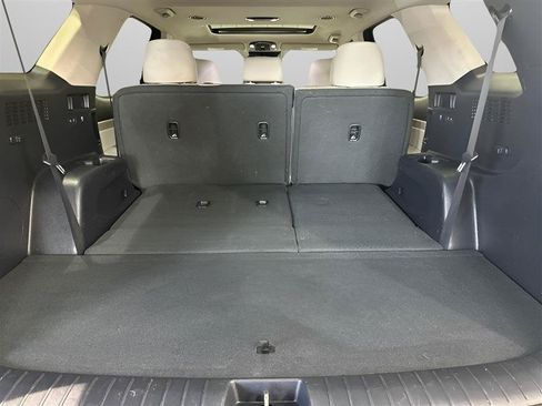 Used 2022 Hyundai Palisade SEL w/ 8P Bench Seat Package FWD image 25