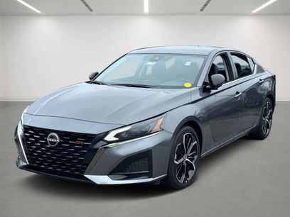 Used 2025 Nissan Altima 2.5 SR