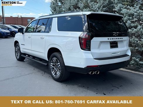 Used 2025 Chevrolet Suburban Z71 AWD/4WD image 6