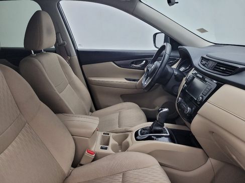 Used 2018 Nissan Rogue SV image 21