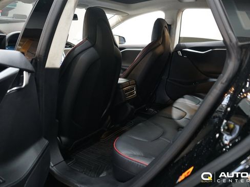 Used 2013 Tesla Model S Performance RWD image 24