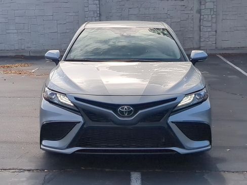 Used 2023 Toyota Camry XSE image 11