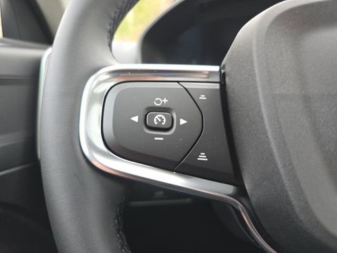 New 2026 Volvo XC40 B5 Plus w/ Climate Package AWD/4WD image 29