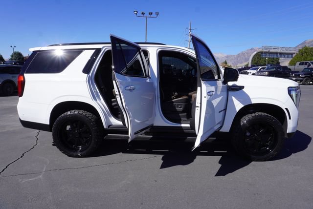 Used 2026 GMC Yukon Denali Ultimate w/ LPO, Floor Liner Package AWD/4WD image 27
