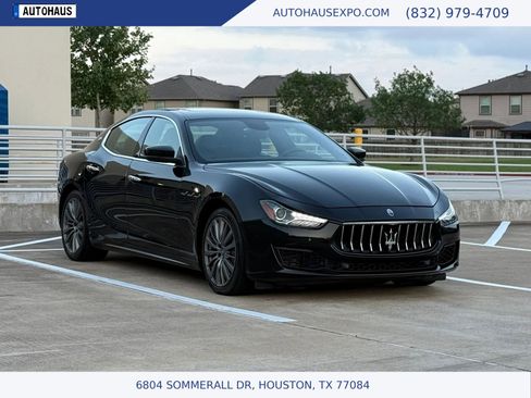 Used 2020 Maserati Ghibli RWD image 1