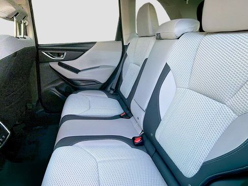 Certified 2023 Subaru Forester Premium image 21