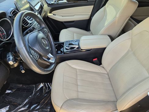 Certified 2017 Mercedes-Benz GLS 450 4MATIC image 3