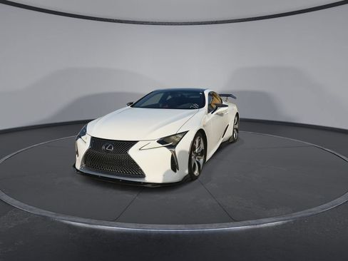 Used 2018 Lexus LC 500 Coupe w/ Performance Package RWD image 4
