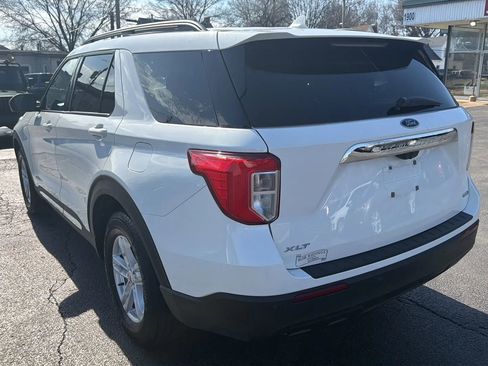 Used 2020 Ford Explorer XLT w/ Comfort Package image 7