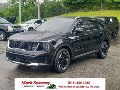 Used 2025 Kia Sorento S
