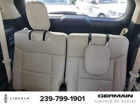 Used 2021 Ford Explorer Limited w/ Equipment Group 301A RWD image 21