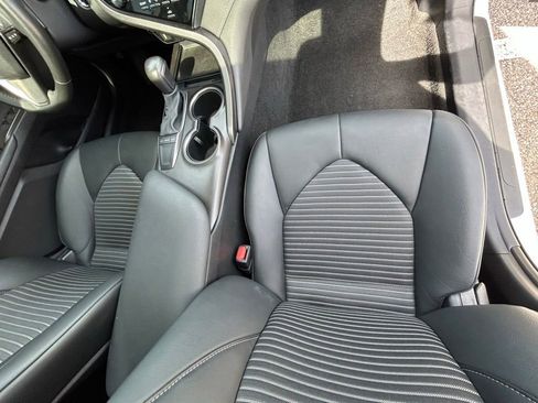 Used 2023 Toyota Camry SE w/ Convenience Package FWD image 45