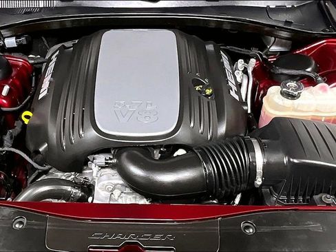 Used 2020 Dodge Charger R/T w/ Blacktop Package image 9