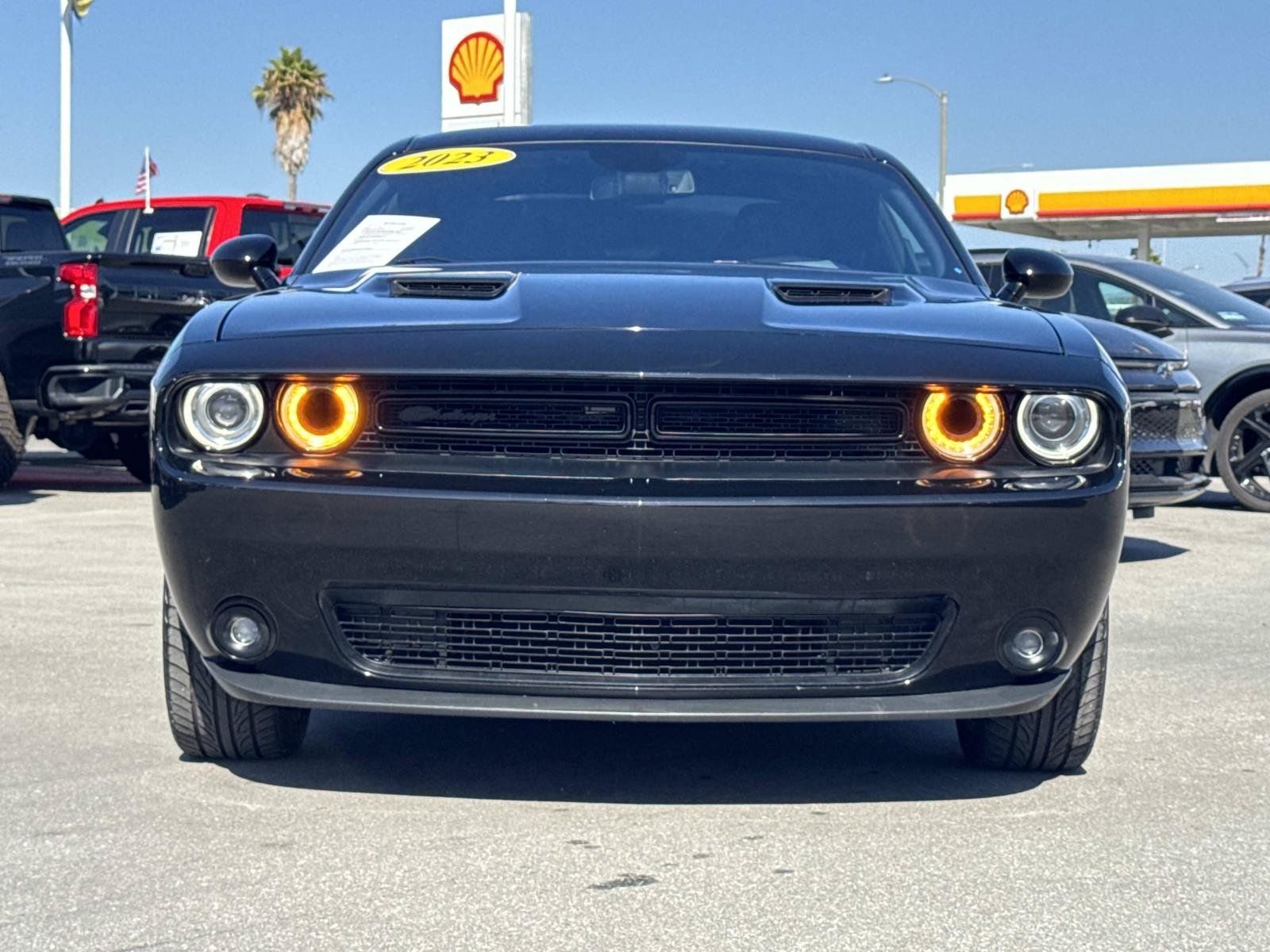 Used 2023 Dodge Challenger SXT w/ Blacktop Package RWD image 2