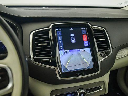 Certified 2023 Volvo XC90 T8 Ultimate w/ Protection Package Premier AWD/4WD image 23