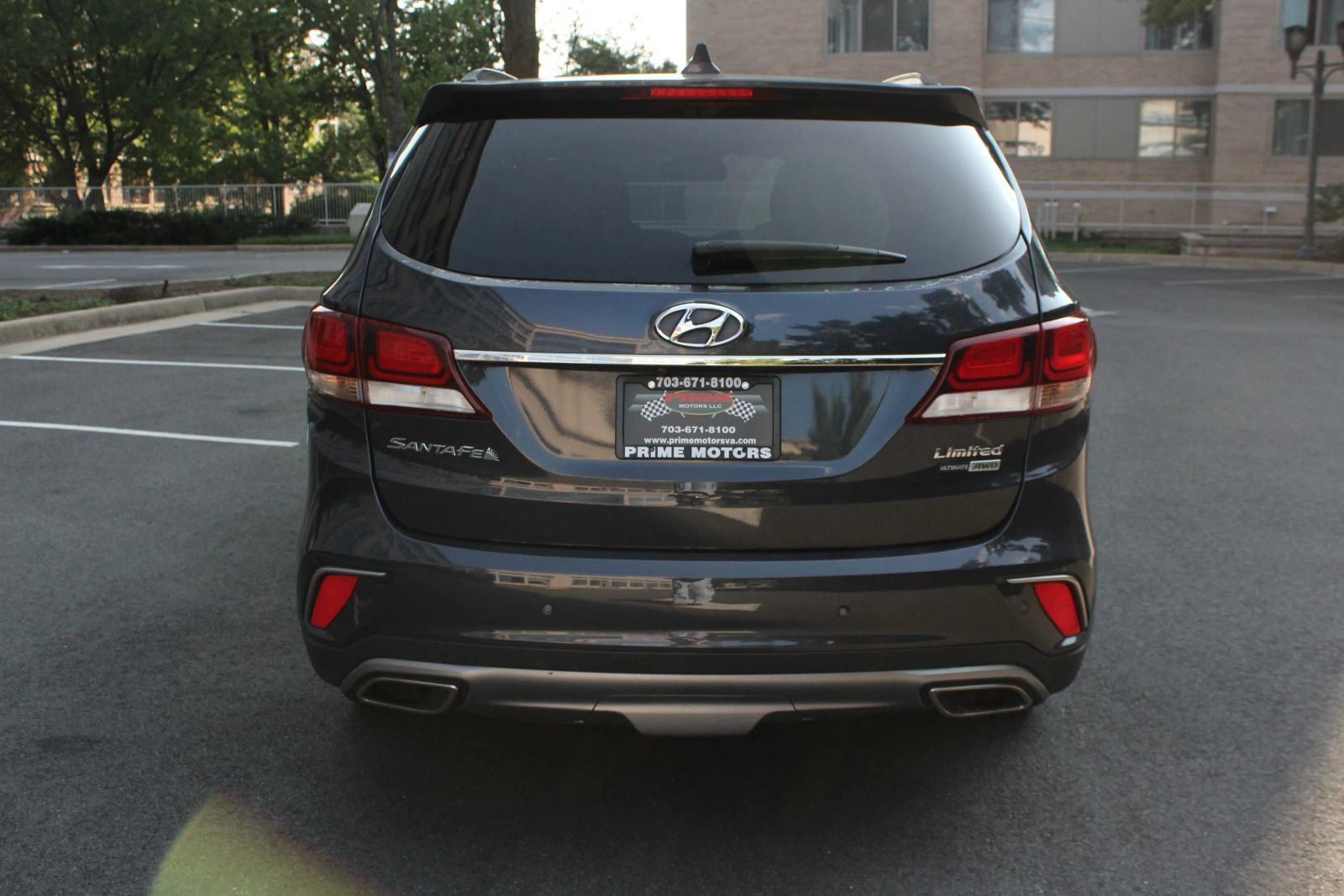 Used 2017 Hyundai Santa Fe Limited AWD/4WD image 8